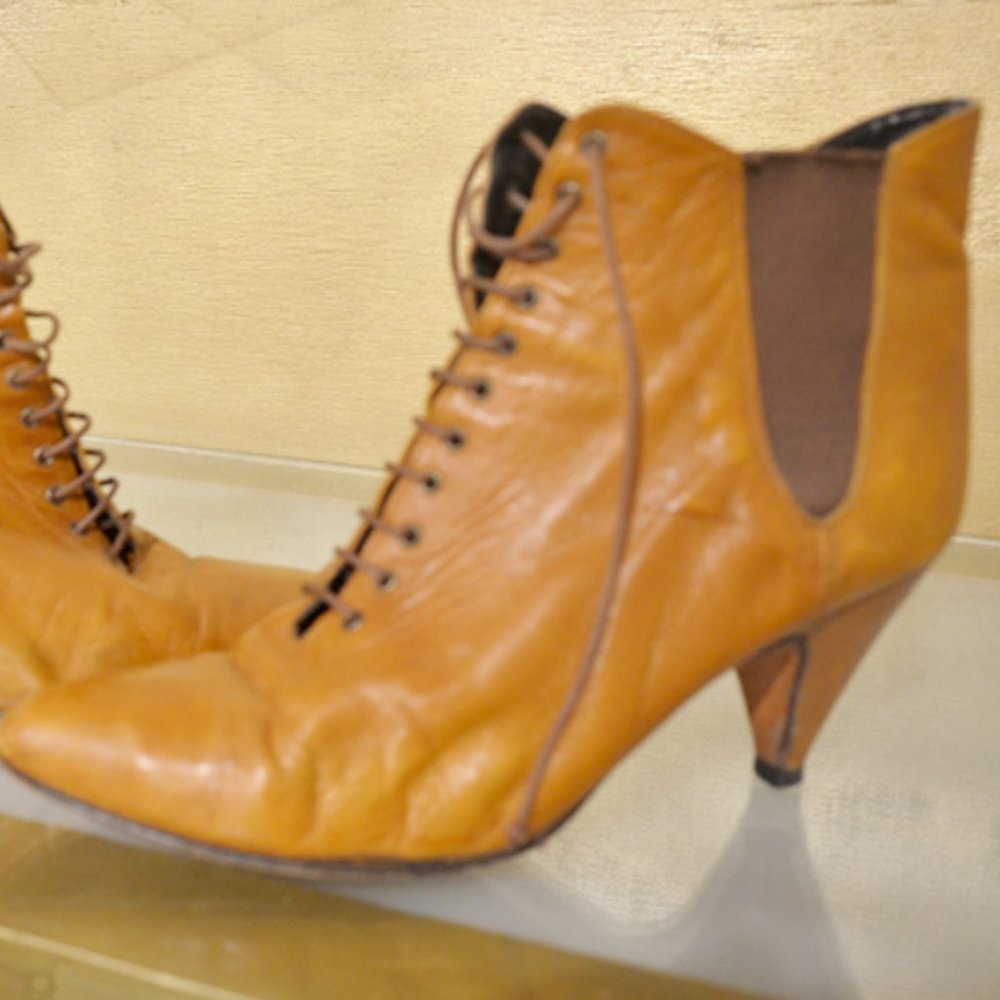 Saddle Tan Leather Lace Up Ankle Boots